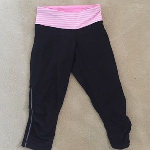 Lulu Lemon Cropped Leggings