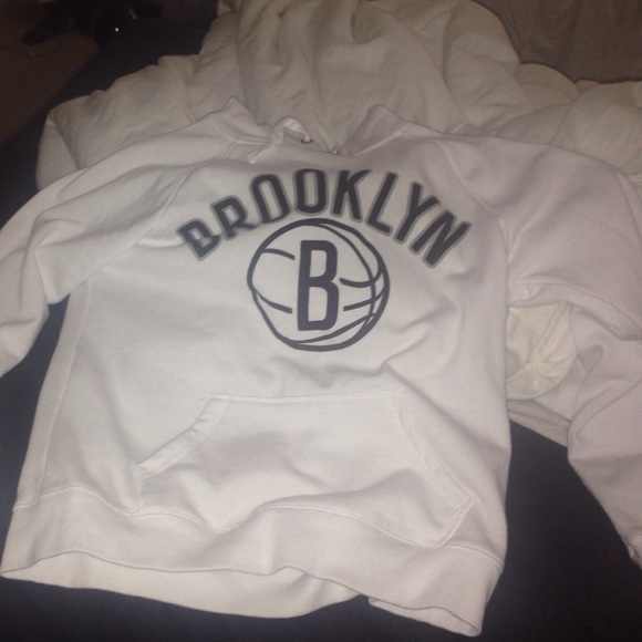 Brooklyn Nets jacket! Very soft and cozy 🌺
