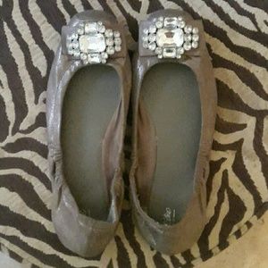 Grey jewel toed adjustable flats