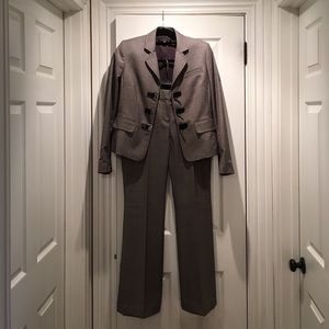 Anne Klein pant suit size 4