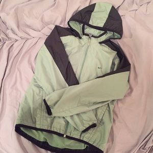 Nike windbreaker