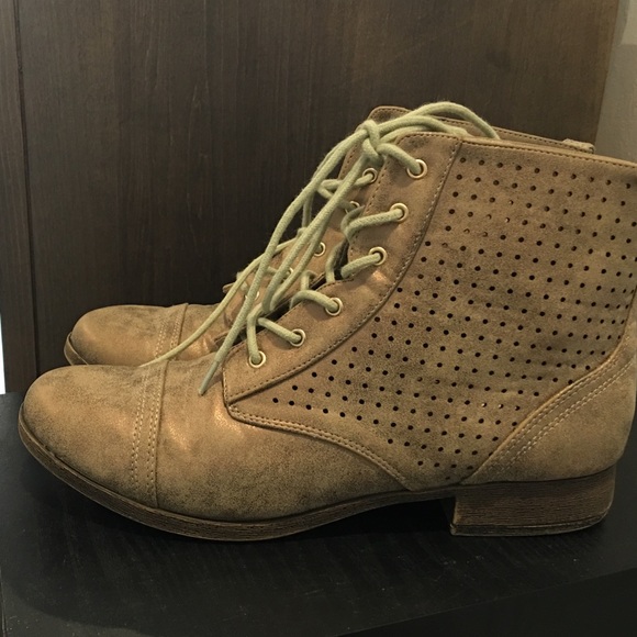 Francesca's Boots!