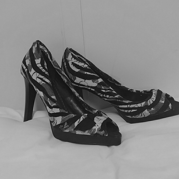 Zebra floral lace open toe heels