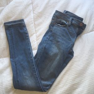 Light wash jeans