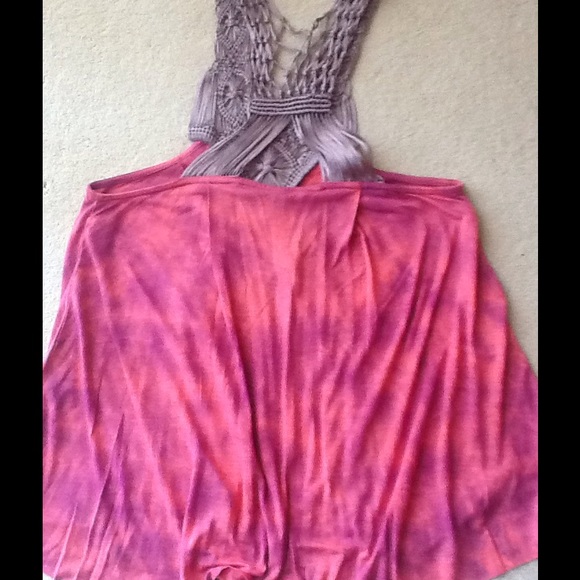 Free people - Picture 2 of 4