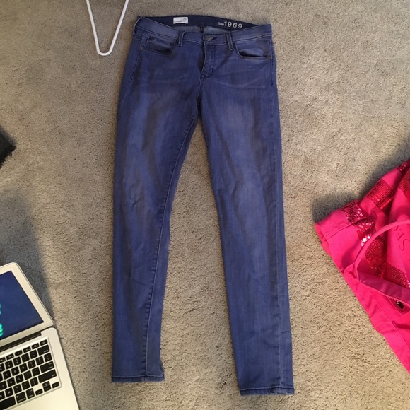 blue jeans, no rips, no tears