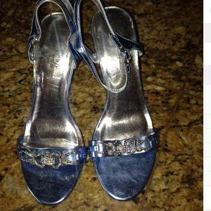 Metallic light blue heels