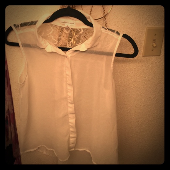 White laced tank top