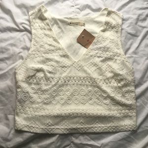 v neck crop top