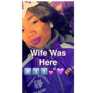 Meet your Posher, Chryssa