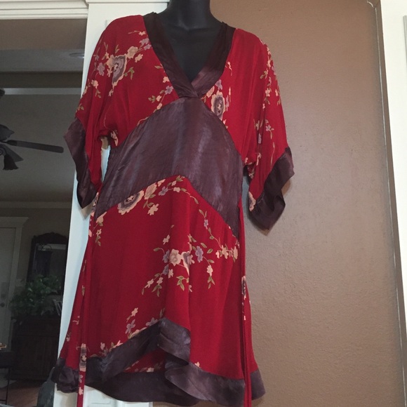 red and brown kimono & Long black night gown