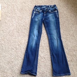 Miss me jeans 26 fit more like a 28