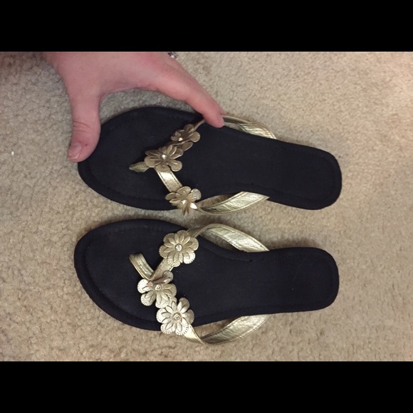 Flip flops****SOLD