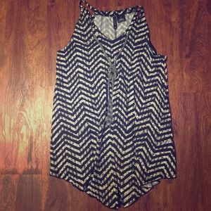 Chevron Top