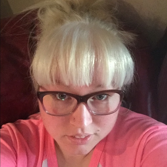 Meet your Posher, Bethany