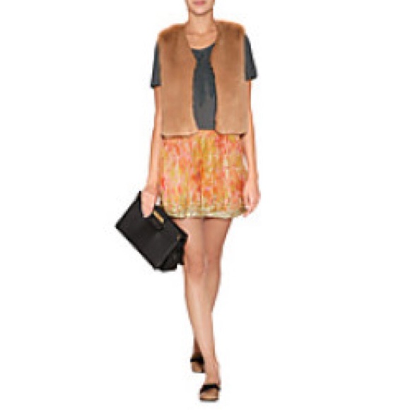 Beautiful NWOT Paul & Joe Sister faux fur vest! - Picture 2 of 8