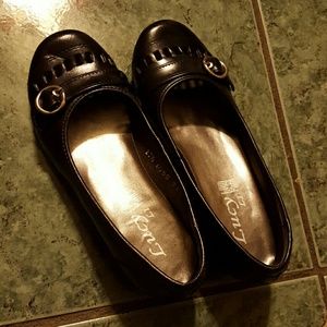 closed toe dress shoes