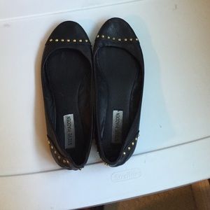 Black Steve Madden flats