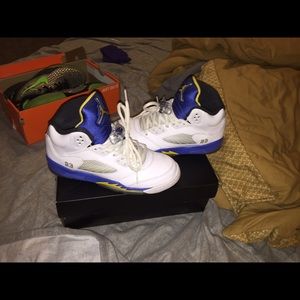 Air Jordan 5 laney