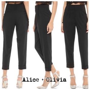 High waist cropped employee pants