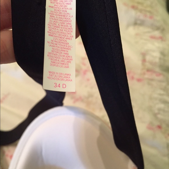 SOLD!!! Victoria secret bathing suit - Picture 3 of 3