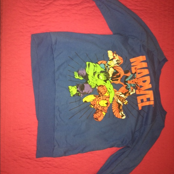 Long sleeve Marvels shirt