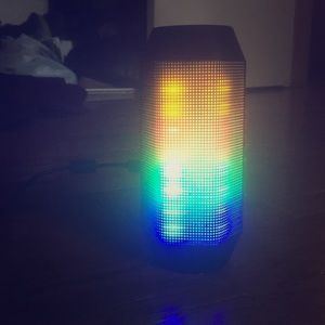 Bluetooth speaker with lights