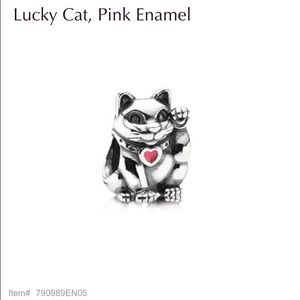 Lucky Cat Pandora Charm.