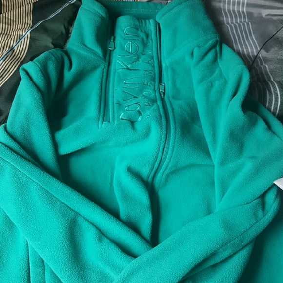 Calvin Klein pullover fleece