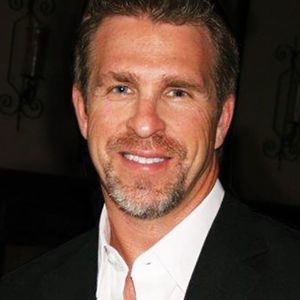 Meet your Posher, Troy