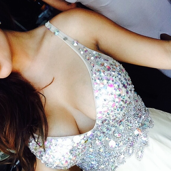 SOLD on M3rc💕👑Jovanni inspired gown