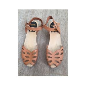 Sandals/clogs