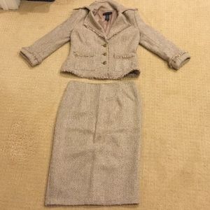 New York & company 2 peice suit