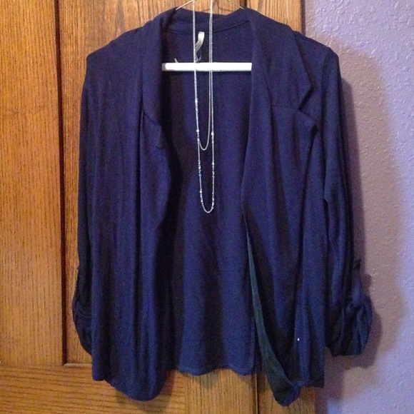 super cute navy blue cardigan!