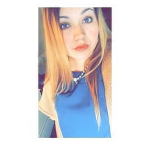 Meet your Posher, Sabrina