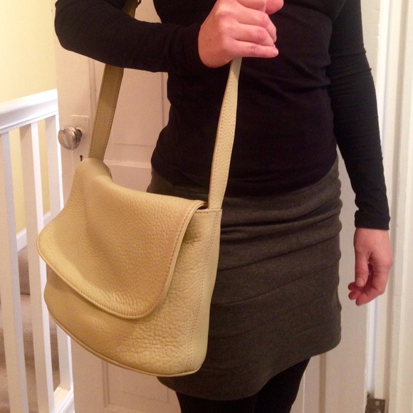 Coach Handbags - NWOT Authentic Coach Purse