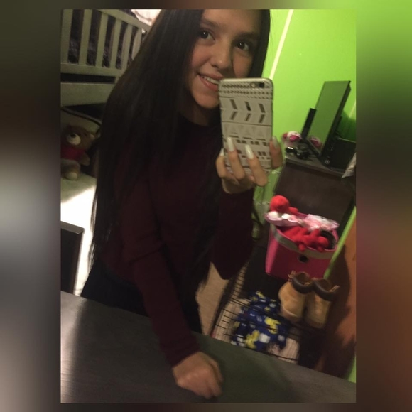 Meet your Posher, Tania