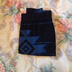 full length blue patterned leggings