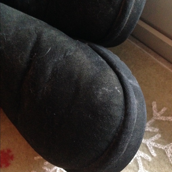 Extra photos of Uggs - Picture 3 of 3