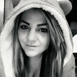 Meet your Posher, Mandy