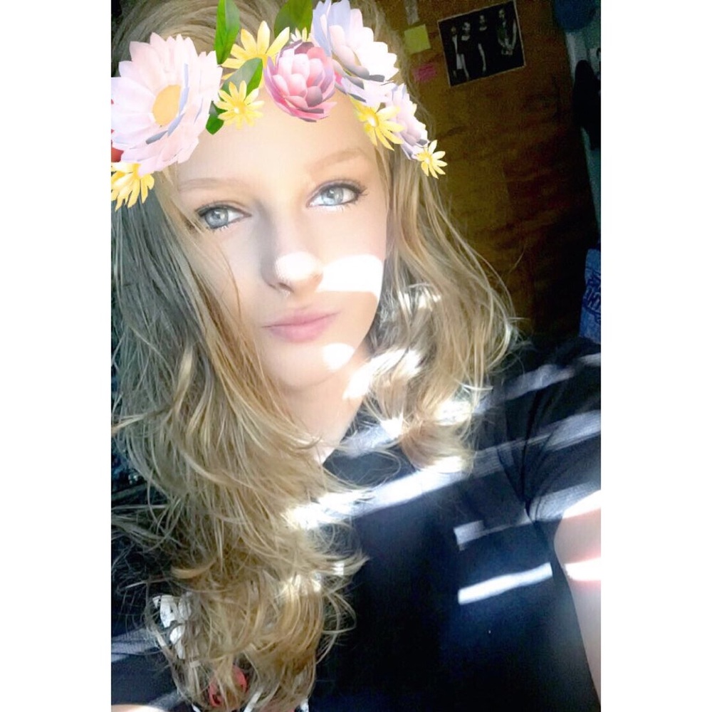 Meet your Posher, Sierra