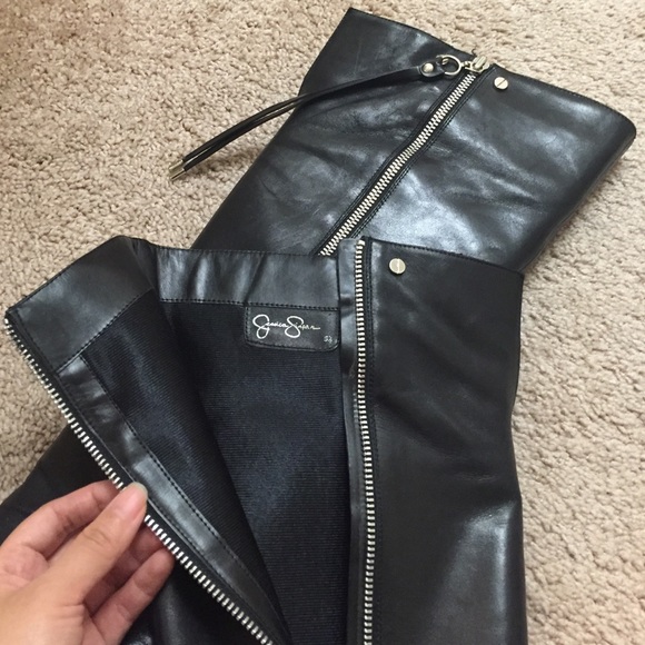 Jessica Simpson over the knee black boots - Picture 11 of 11