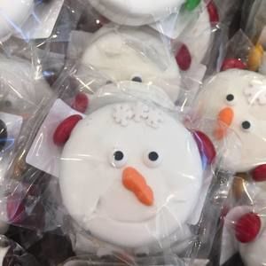 Meet your Posher, Laurie