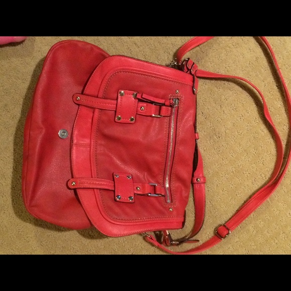 nine west messenger bags