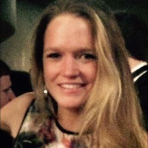 Meet your Posher, Caroline