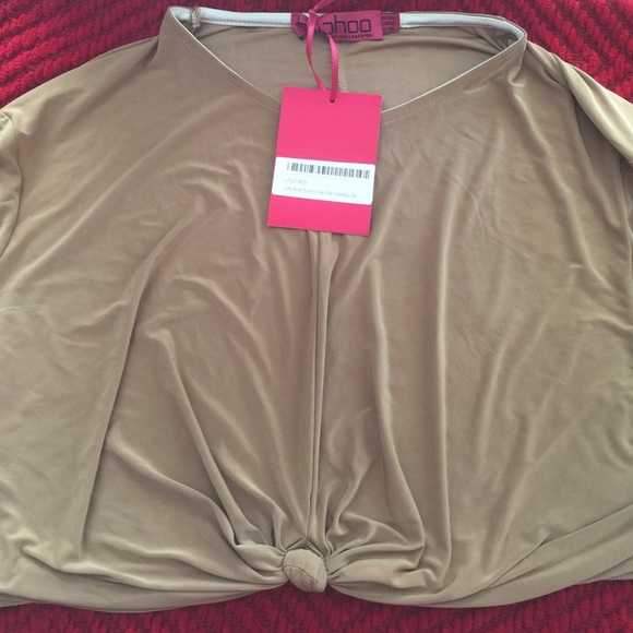 Plus size Knot Crop Top in Camel - Picture 2 of 3