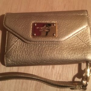 Michael Kors iPhone 5 Wallet Case Gold