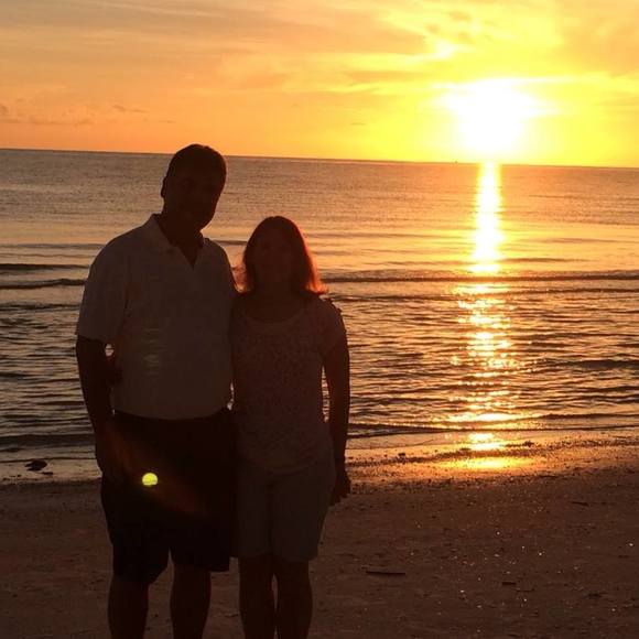 Meet your Posher, Joanne - Picture 1 of 1