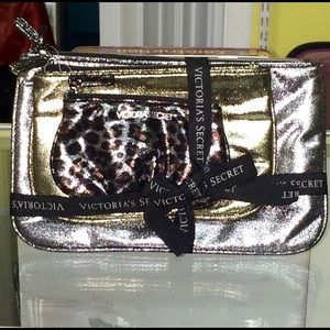 NWT Victoria's Secret set of 3 makeup bags