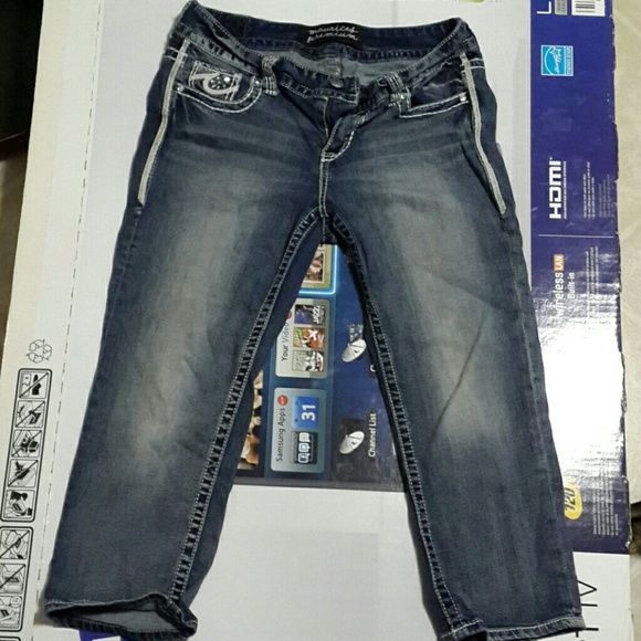 Capris